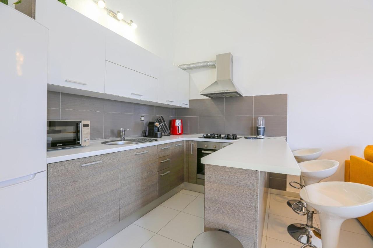 Ferienwohnung Apartman M&A Pula Exterior foto