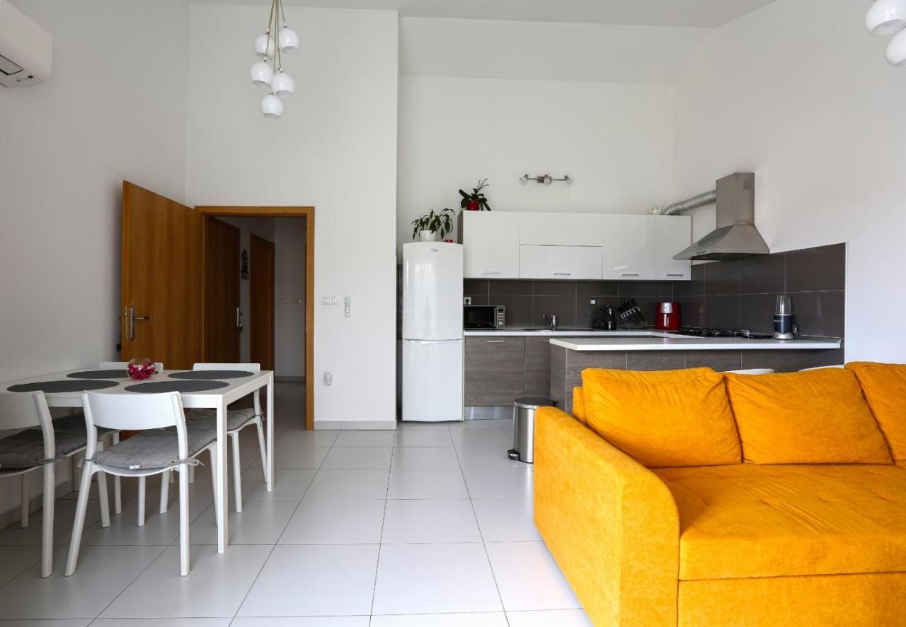 Ferienwohnung Apartman M&A Pula Exterior foto