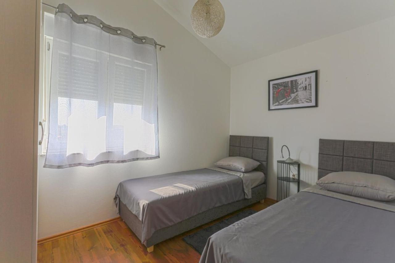 Ferienwohnung Apartman M&A Pula Exterior foto
